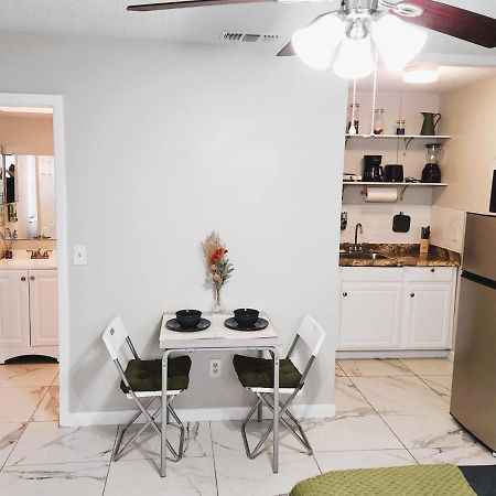 Adorable Mini Suite In Tampa Exteriér fotografie